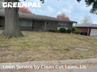 Lawn Care Service nearby Blue Springs, MO, 