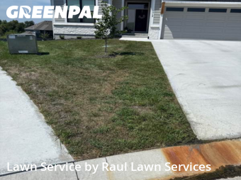 Grass Cut nearby Basehor, KS, 
