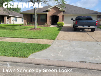 Lawn Care Service nearby Dickinson, TX, 