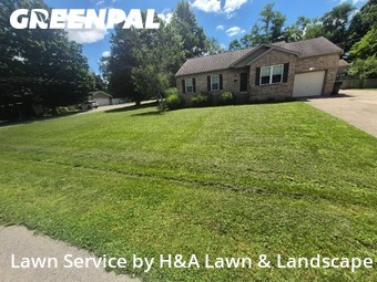 Lawn mowed in Jeffersontown, 40299