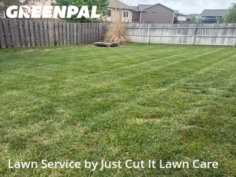 Lawn Mowing nearby Andover, KS, 