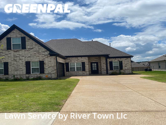 Lawn Maintenance nearby Southaven, MS, 