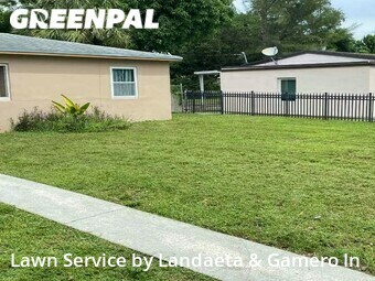 Lawn Mowing Service nearby North Miami, FL, 