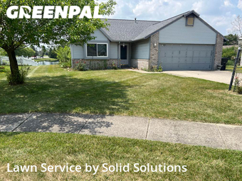 Lawn Care Service nearby Fort Wayne, IN, 