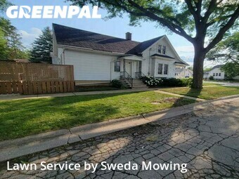 Grass Cutting nearby Green Bay, WI, 