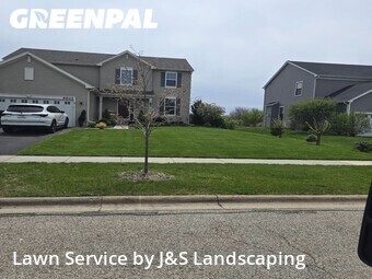 Lawn Cutting nearby Mc Henry, IL, 