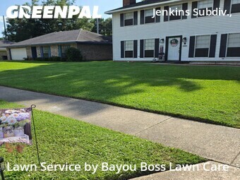 Lawn mowed in Shreveport, 71118