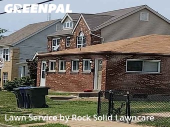 Lawn Mowing Service nearby St. Louis, IL, 