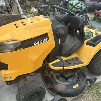 SJM Lawnmower Service & Repair Photo 19