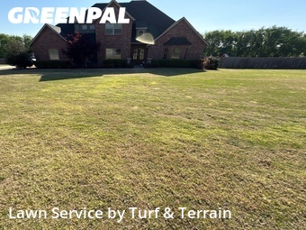 Grass Cut nearby Springdale, AR, 