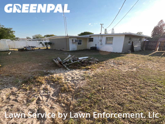 Yard Cutting nearby Holiday, FL, 