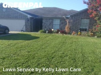 Lawn Mowing Service nearby Conway, AR, 