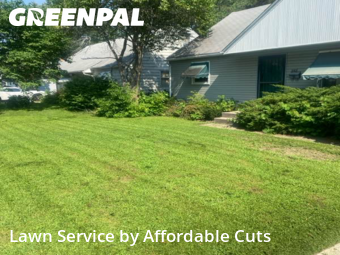 Lawn Cutting nearby Rockford, IL, 
