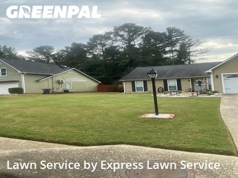 Yard Mowing nearby Lawrenceville, GA, 