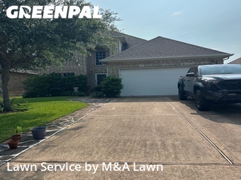 Lawn Mow nearby Dickinson, TX, 