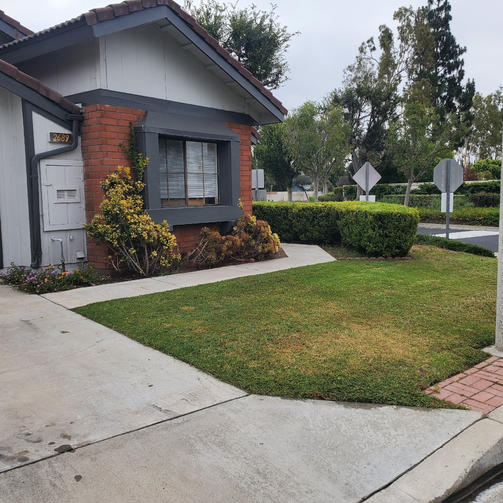 Lawn mowing work by Pampa Lawn & Garden in Alhambra, CA
