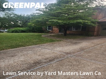 Grass Cutin Ferguson,63135,Lawn Mow by Yard Masters Lawn Ca, work completed in Dec , 2025