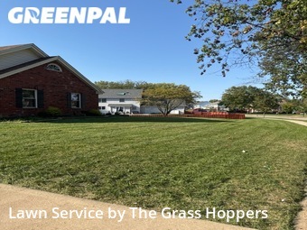 Lawn Mowing nearby Chesterfield, MO, 