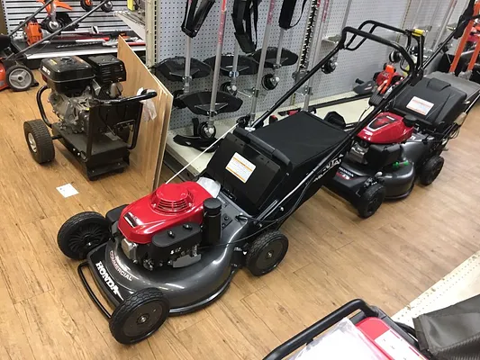 Lawn Mower Corner Photo 11