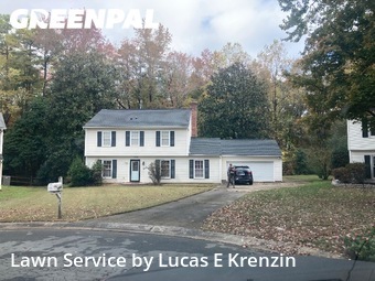 Lawn Mowing Servicein Matthews,28105,Lawn Mowing by Lucas E Krenzin, work completed in Dec , 2025