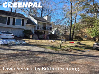 Lawn mowed in North Charleston, 29420