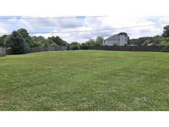 Lawn Care nearby Temple, GA, 