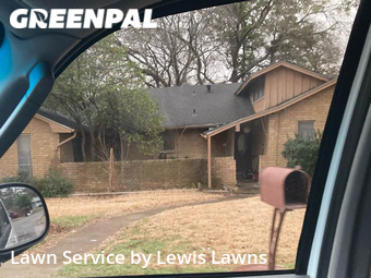 Yard Mowing nearby De Soto, TX, 