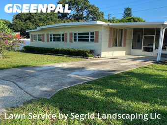Lawn Care Service nearby Winter Haven, FL, 