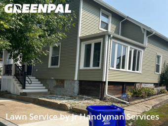 Yard Grooming in Malden, 2148, Weekly Mowing by Jr Handyman Services, work completed in Dec , 2025