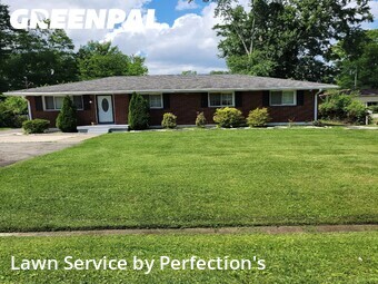 Lawn Care Service nearby Louisville, KY, 