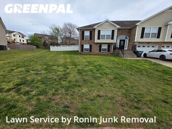 Lawn Maintenance nearby Clarksville, TN, 
