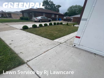 Lawn Mowing nearby Dearborn Heights, MI, 
