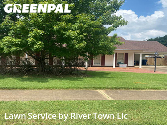 Lawn Mowing nearby Southaven, MS, 