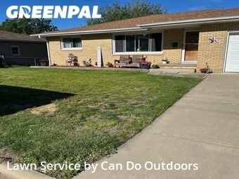 Lawn Mowing Service nearby Pekin, IL, 