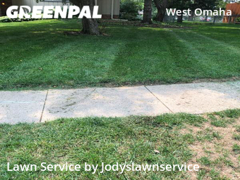 Lawn Mowing Service nearby Omaha, NE, 