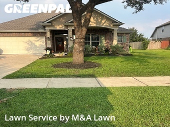 Lawn Maintenance nearby Dickinson, TX, 
