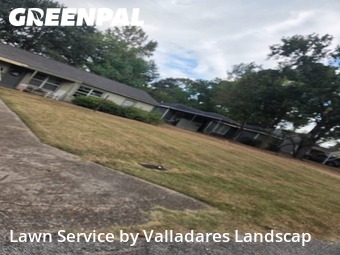 Lawn Servicein Conroe,77301,Lawn Mowing Service by Valladares Landscap, work completed in Dec , 2025