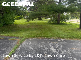 Lawn Mowing nearby New Berlin, WI, 