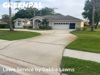 Lawn Cutting nearby Daytona Beach, FL, 