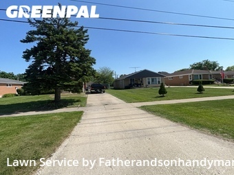 Lawn Mowing nearby Elmhurst, IL, 