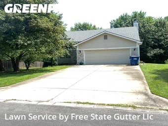 Lawn Cut nearby Lawrence, KS, 