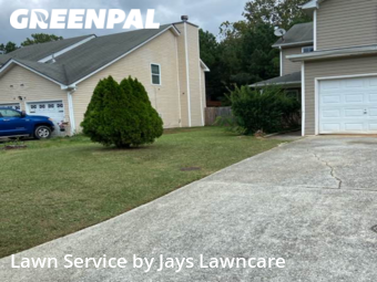 Lawn Mow nearby College Park, GA, 