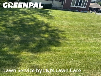 Lawn Maintenance nearby Brown Deer, WI, 