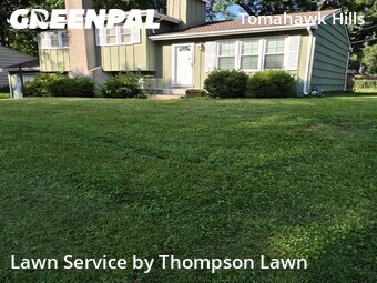 Grass Cutting nearby Shawnee, KS, 