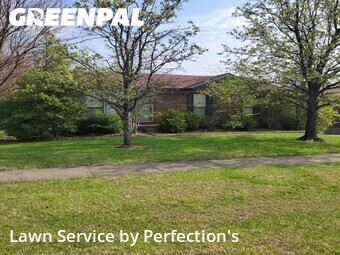 Lawn Mow nearby Jeffersontown, KY, 