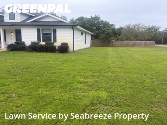 Yard Cutting nearby Gulf Breeze, FL, 