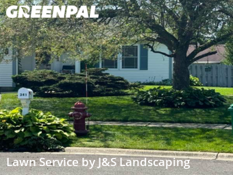 Yard Mowing nearby Woodstock, IL, 