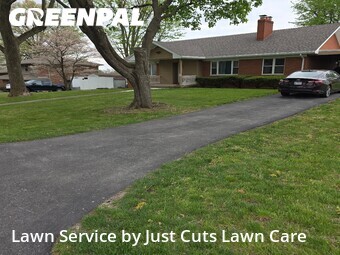 Grass Cutting nearby Lebanon, IL, 