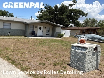 Lawn Care Service nearby Tampa, FL, 