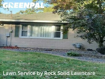 Lawn Maintenance nearby Moro, IL, 
